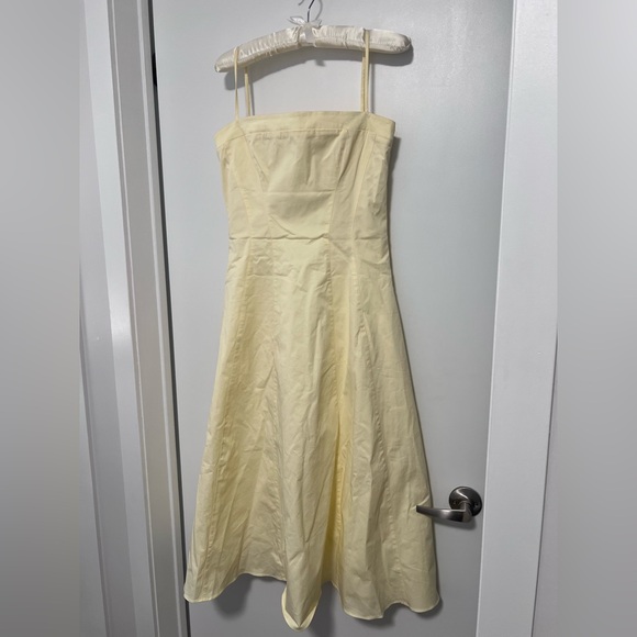 House of CB Dolly - Lemon Stretch Cotton A-Line Midi Sundress - Size Small - Picture 8 of 10
